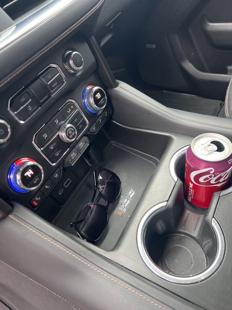 Used 2021 GMC Yukon AT4 w/ AT4 Premium Plus Package image 19