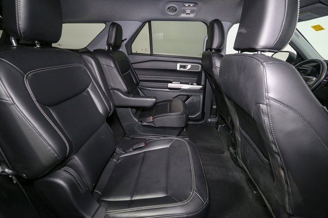 Used 2023 Ford Explorer XLT w/ Equipment Group 202A image 19