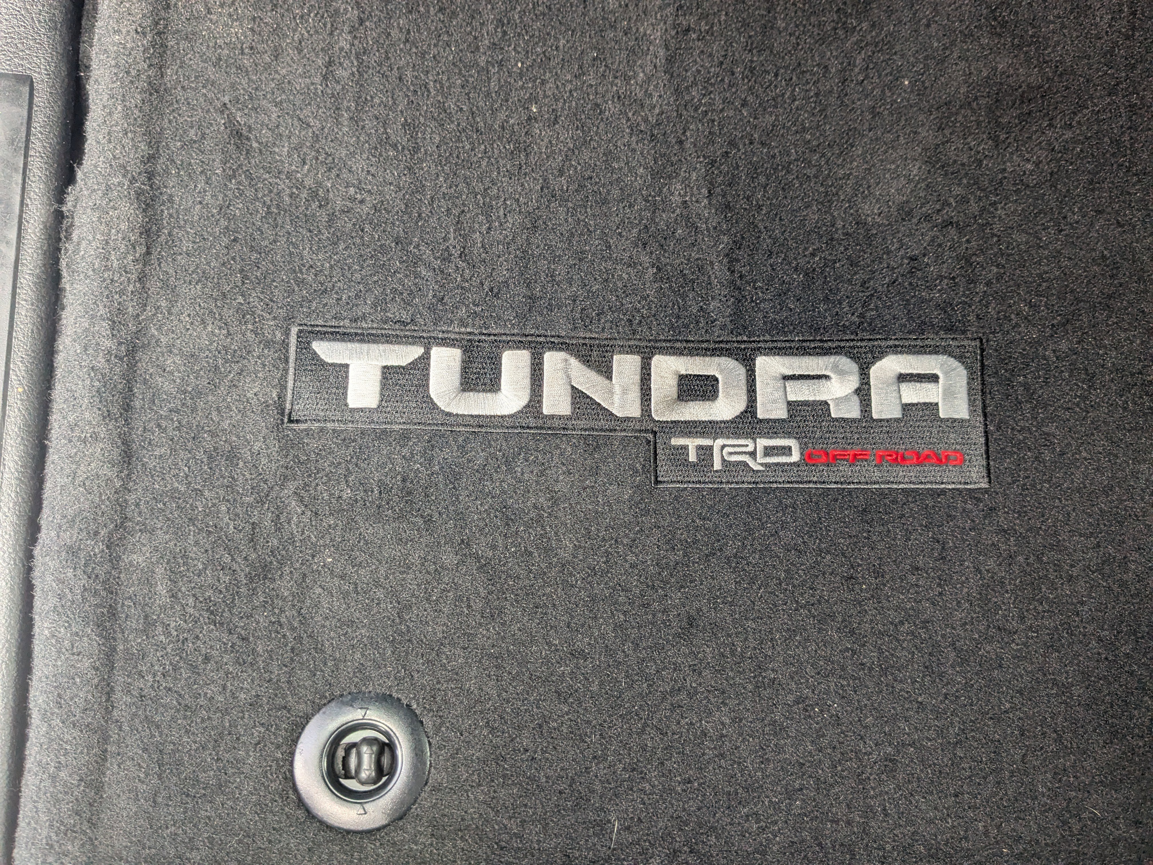 Used 2019 Toyota Tundra SR5 w/ TRD Off Road Package image 28