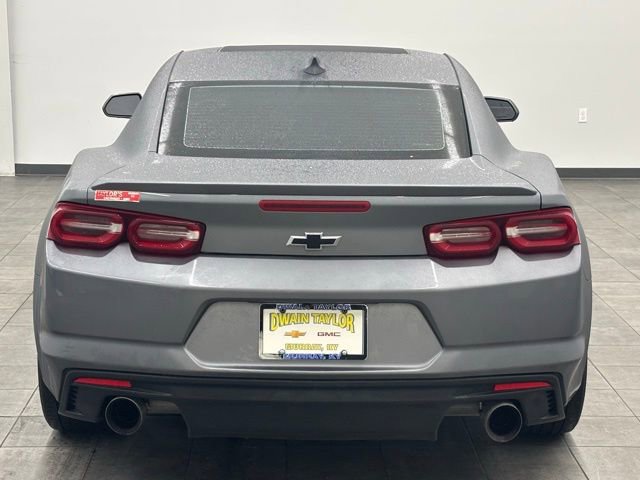 Used 2020 Chevrolet Camaro LT image 3