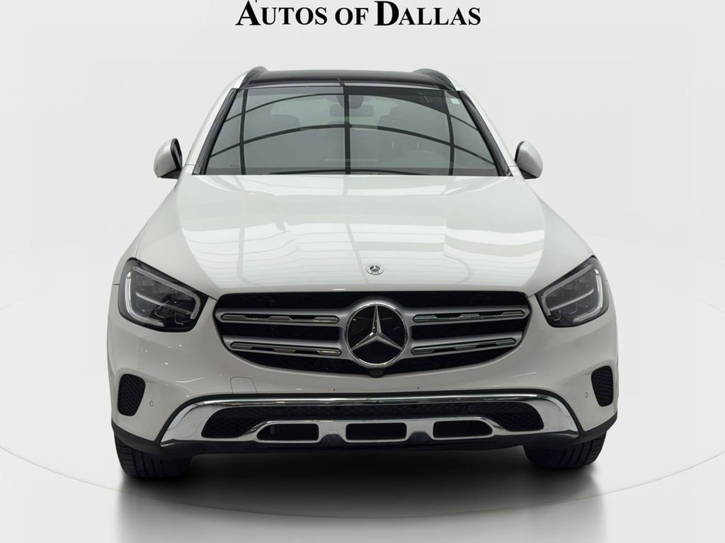 Used 2021 Mercedes-Benz GLC 300 4MATIC w/ Premium Package image 2