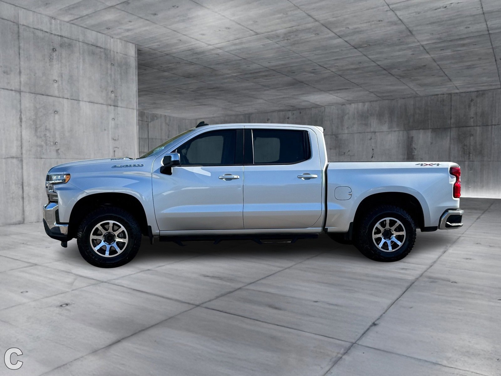 Used 2020 Chevrolet Silverado 1500 LT w/ All-Star Edition image 3