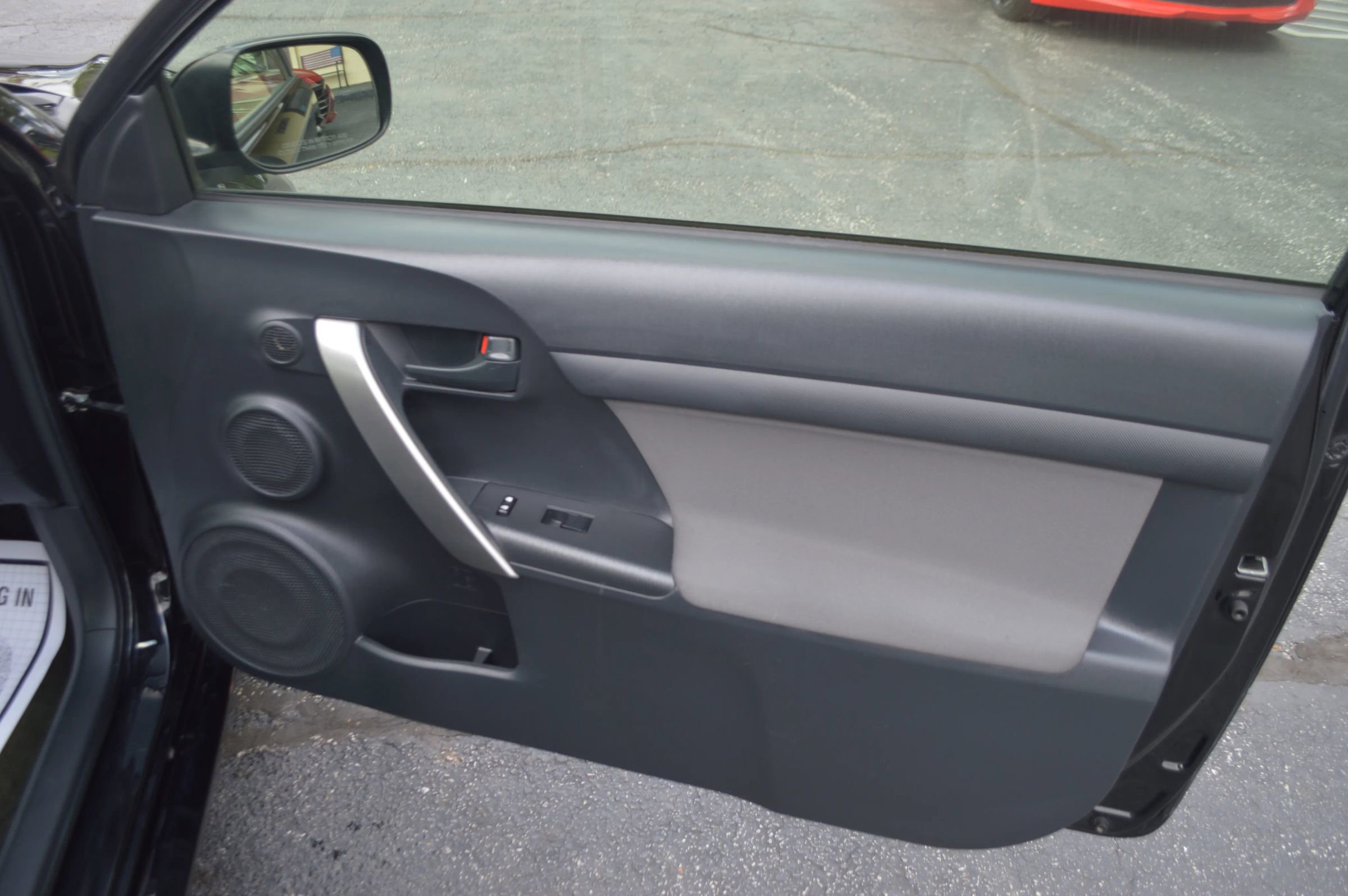 Used 2015 Scion tC image 18