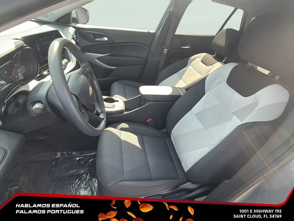 Used 2024 Chevrolet Trax LS w/ LS Convenience Package FWD image 14