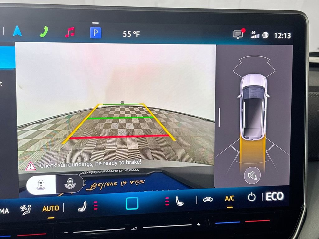 New 2025 Volkswagen ID.4 Pro image 17