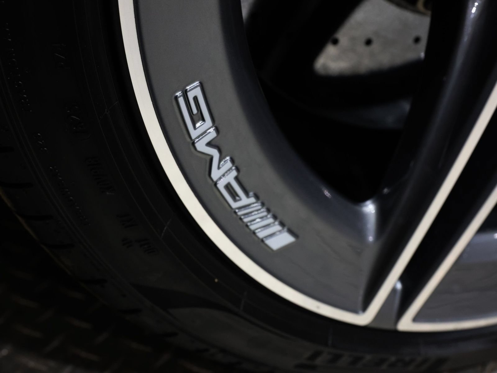 Used 2023 Mercedes-Benz E 63 AMG S image 32