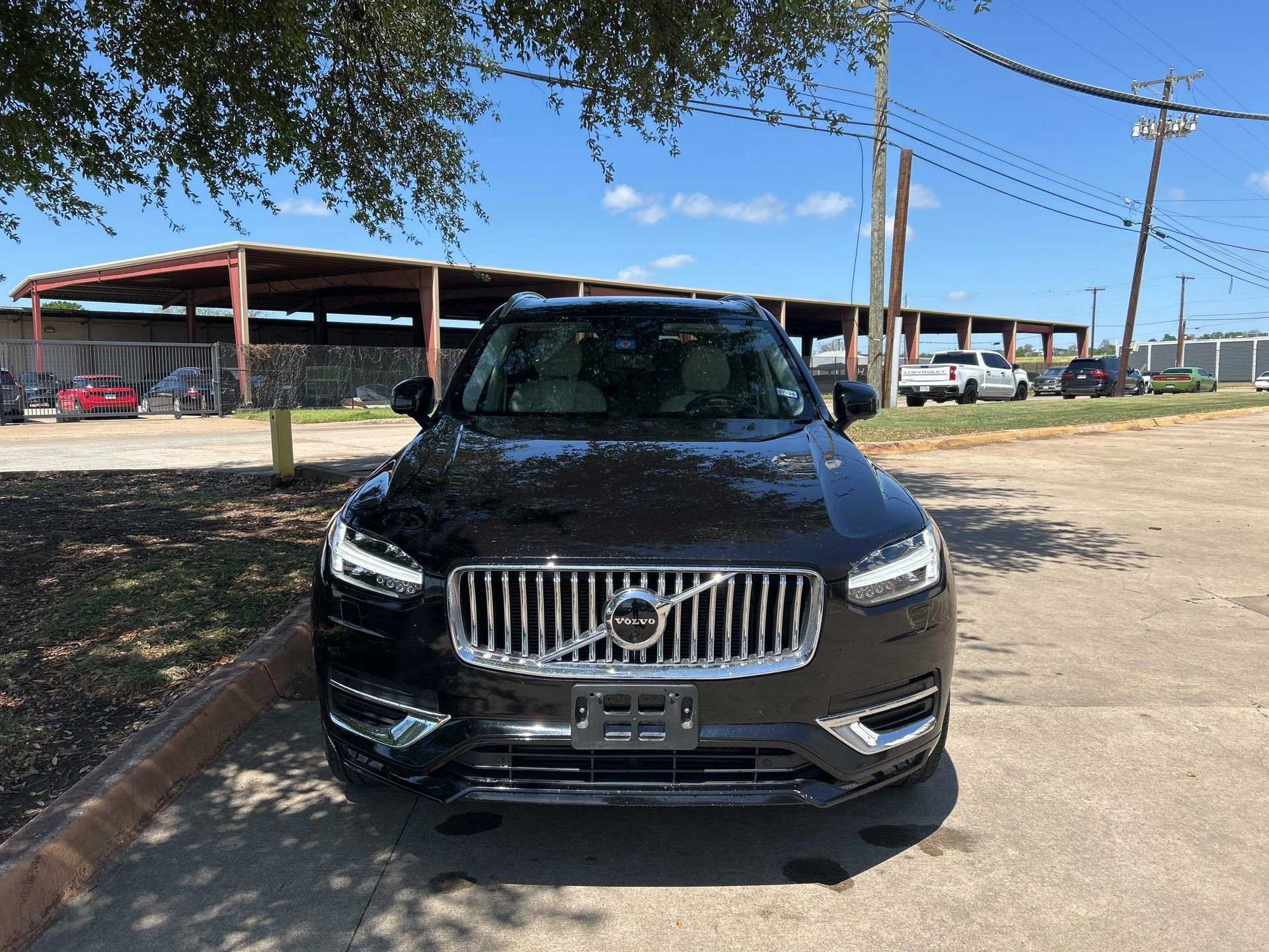 Used 2020 Volvo XC90 T6 Inscription w/ Protection Package Premier image 9