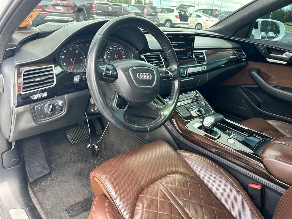 Used 2016 Audi A8 L 4.0T AWD/4WD image 9