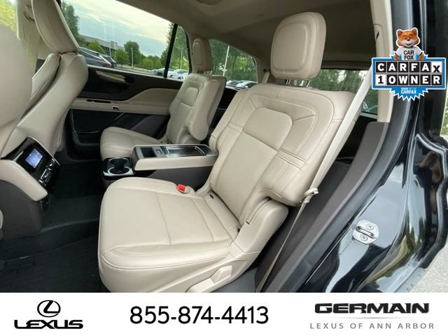 Used 2023 Lincoln Aviator Reserve w/ Equipment Group 201A AWD/4WD image 13