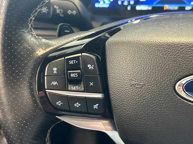 Used 2022 Ford Explorer ST AWD/4WD image 36