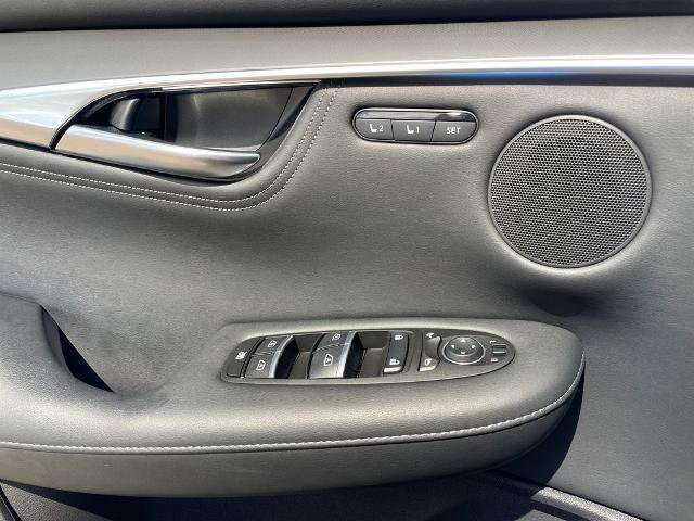 Certified 2025 INFINITI QX55 Luxe w/ Cargo Package image 15