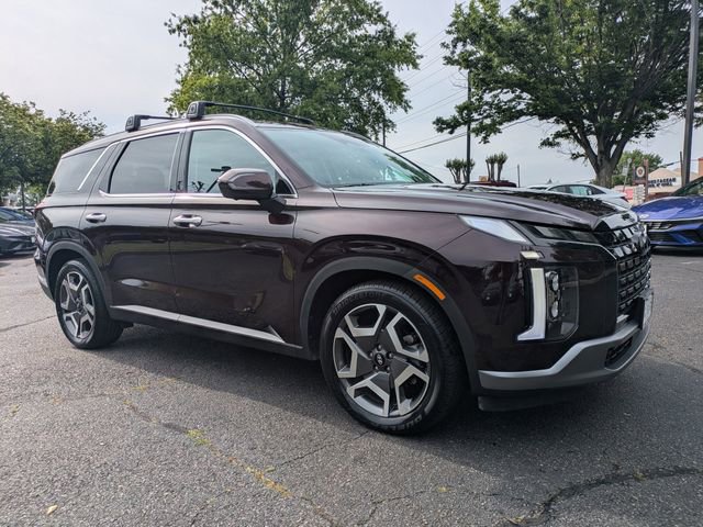 Used 2023 Hyundai Palisade SEL AWD/4WD image 2