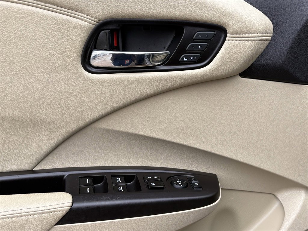 Used 2013 Acura RDX FWD image 11