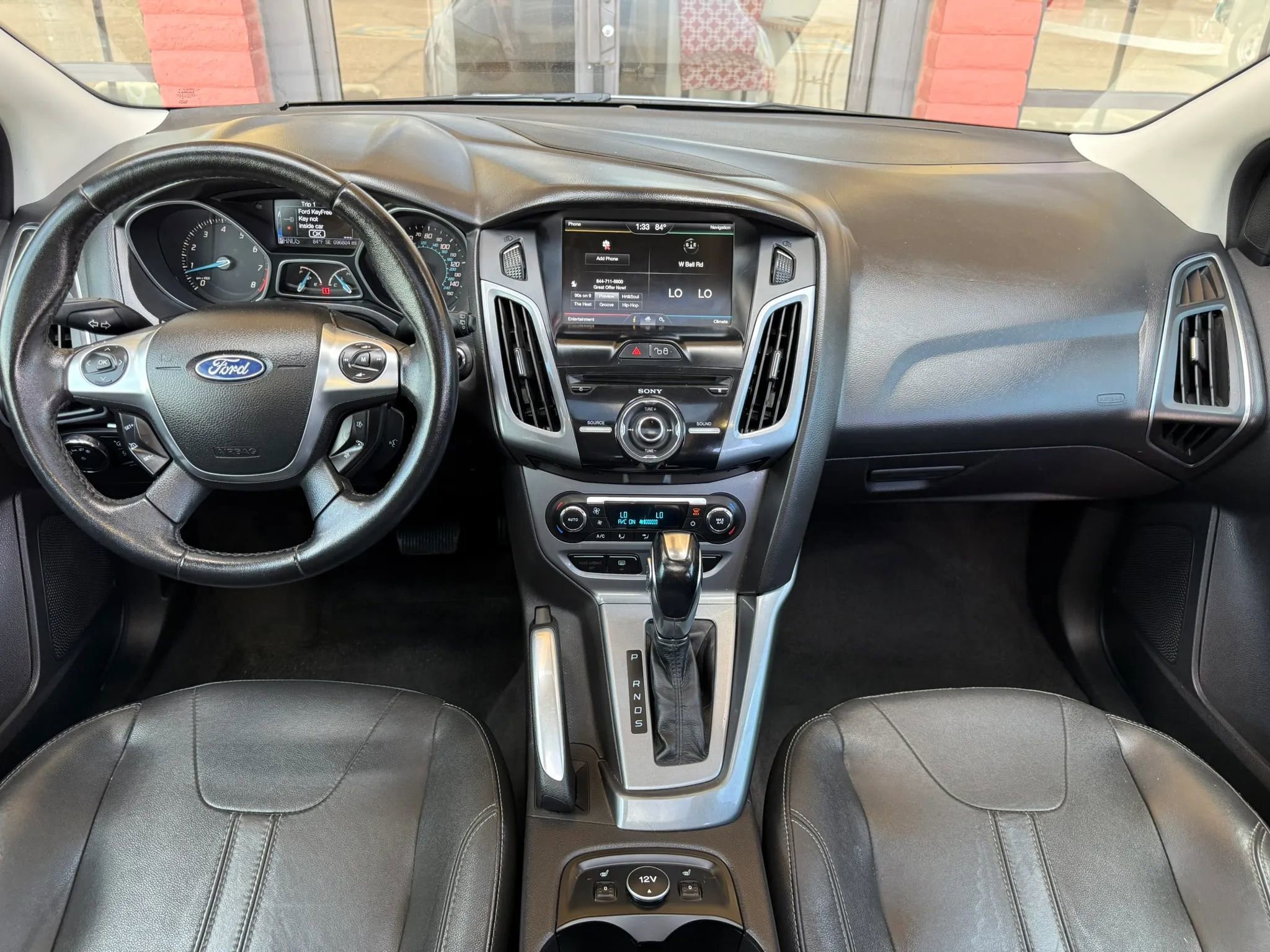 Used 2012 Ford Focus Titanium image 28