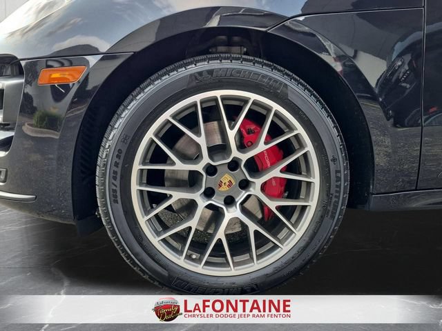 Used 2015 Porsche Macan Turbo AWD/4WD image 33