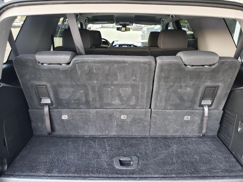 Used 2018 Chevrolet Tahoe LS AWD/4WD image 19