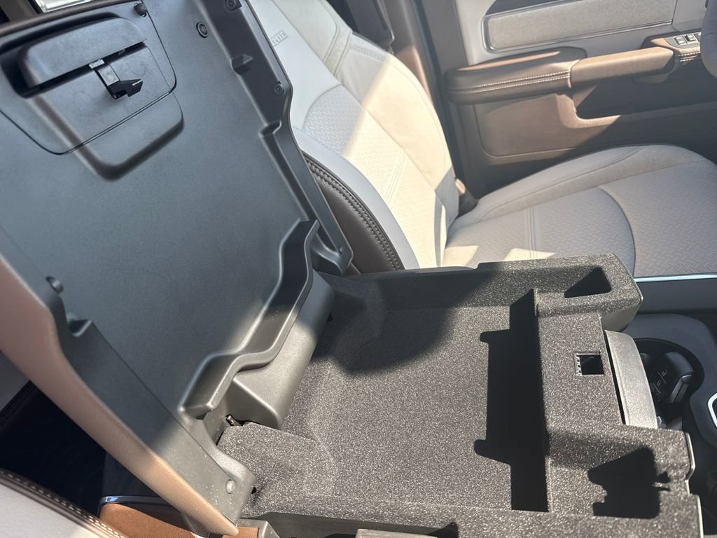 New 2026 RAM 3500 Laramie image 41