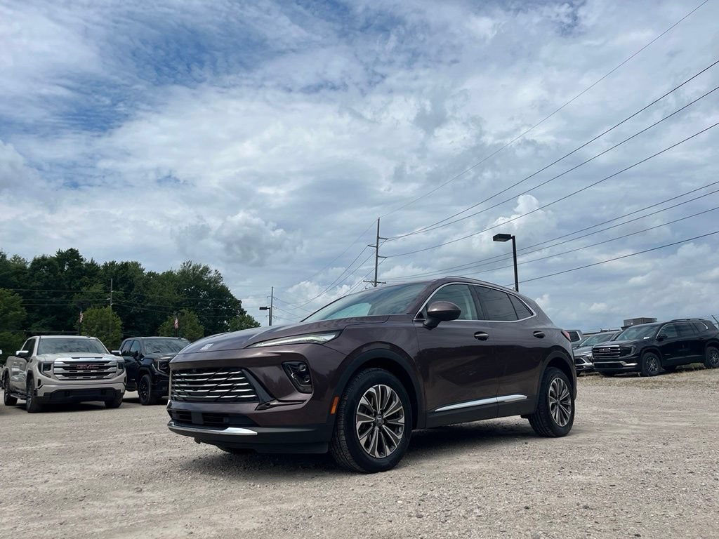 Used 2024 Buick Envision Preferred AWD/4WD image 2