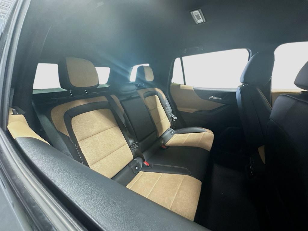 New 2026 Chevrolet Equinox ACTIV FWD image 32