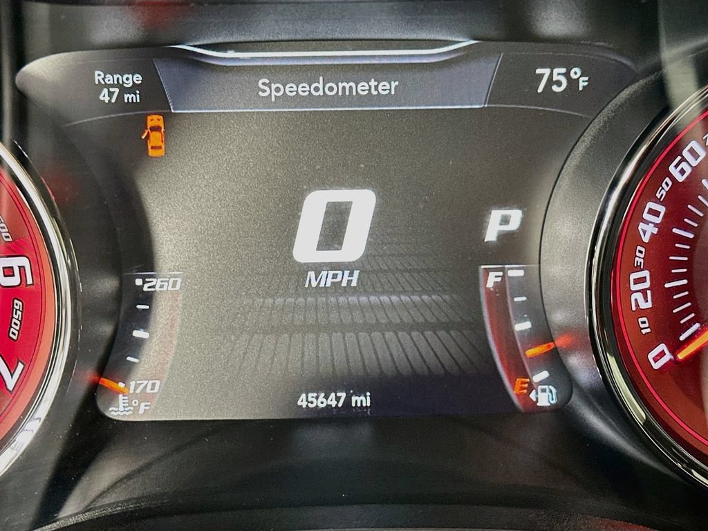 Used 2017 Dodge Challenger SRT Hellcat RWD image 15