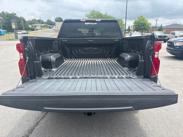 Used 2024 Chevrolet Silverado 1500 LT AWD/4WD image 14