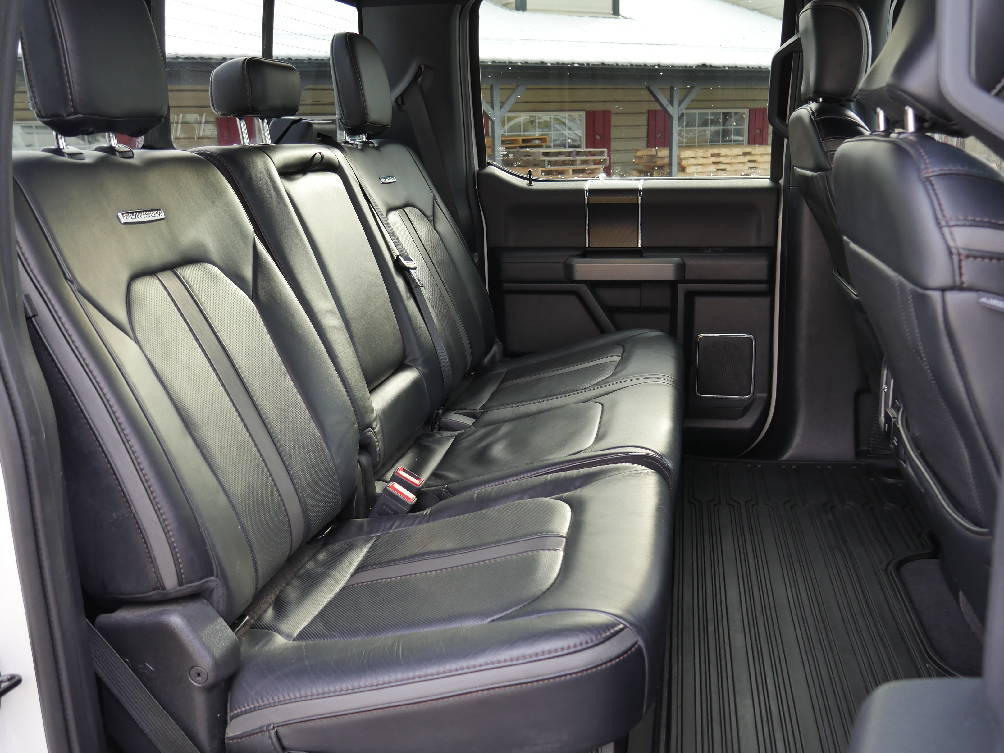 Used 2019 Ford F250 Platinum w/ Platinum Ultimate Package image 30