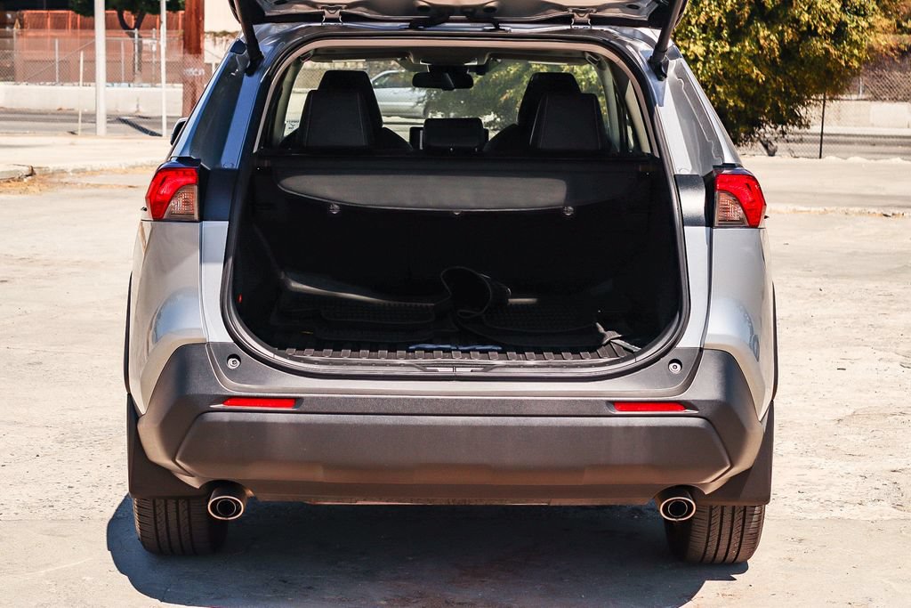 Used 2024 Toyota RAV4 XLE Premium w/ Weather Package FWD image 31