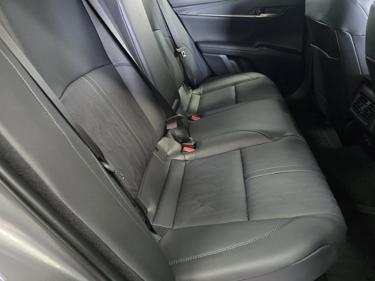 New 2026 Toyota Camry Hybrid image 23