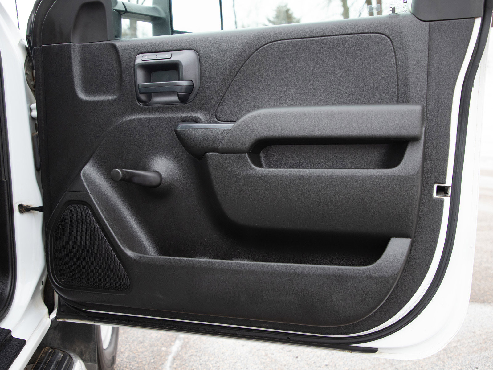 Used 2017 Chevrolet Silverado 3500 W/T w/ Snow Plow Prep Package image 9