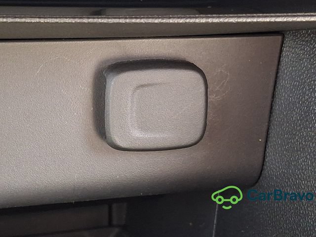 Certified 2024 Buick Encore GX Sport Touring FWD image 26