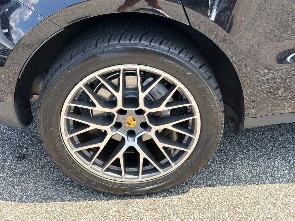 Used 2017 Porsche Macan S AWD/4WD image 17