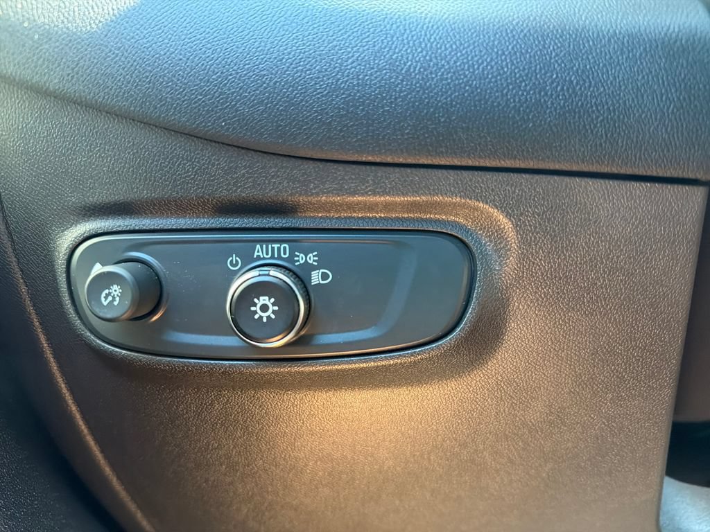 Used 2024 Chevrolet Equinox LT AWD/4WD image 20