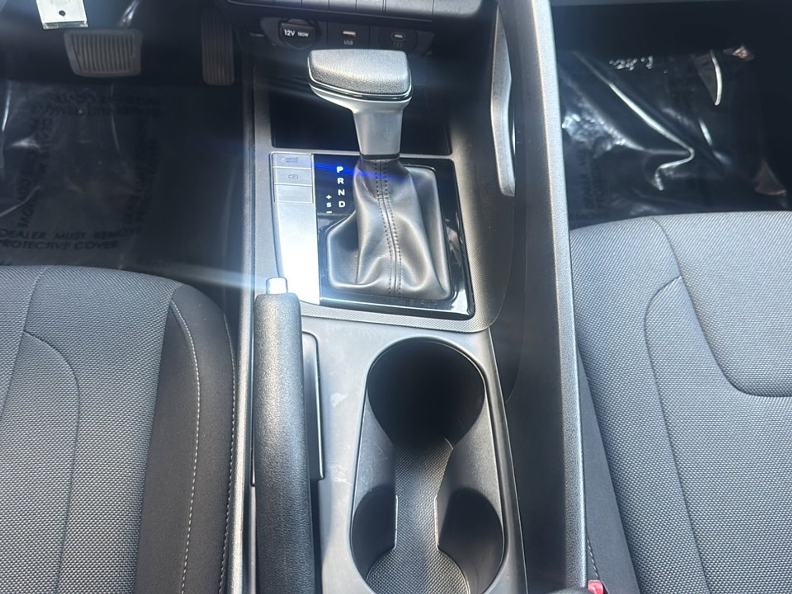 Used 2025 Hyundai Elantra SE FWD image 35