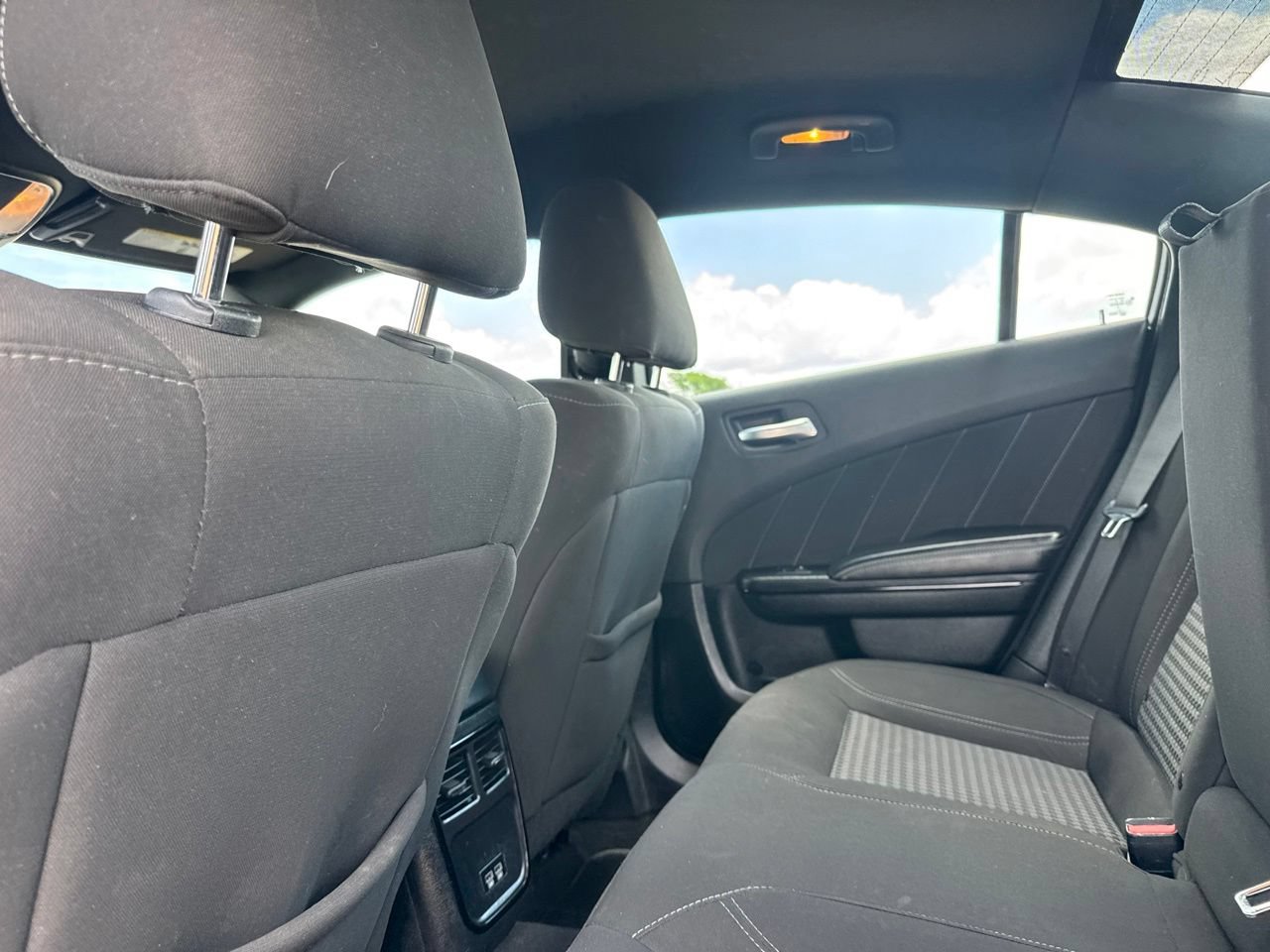 Used 2023 Dodge Charger SXT w/ Blacktop Package RWD image 31