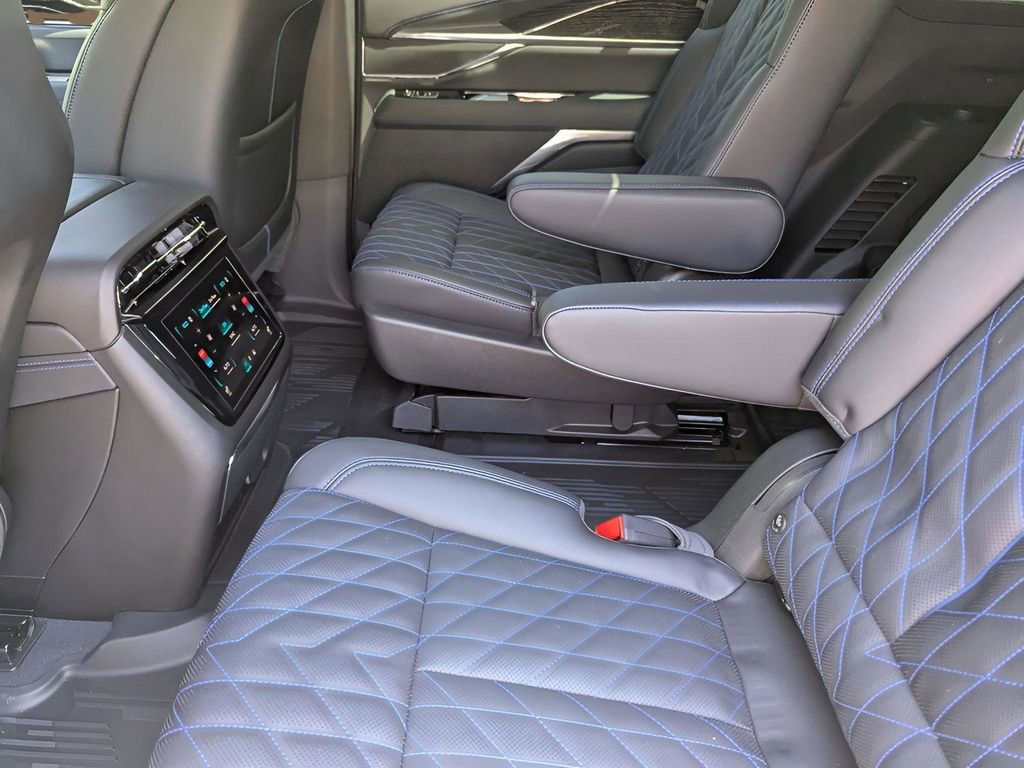 New 2026 Cadillac Escalade IQ Sport 1 w/ LPO, Floor Liner Package image 13