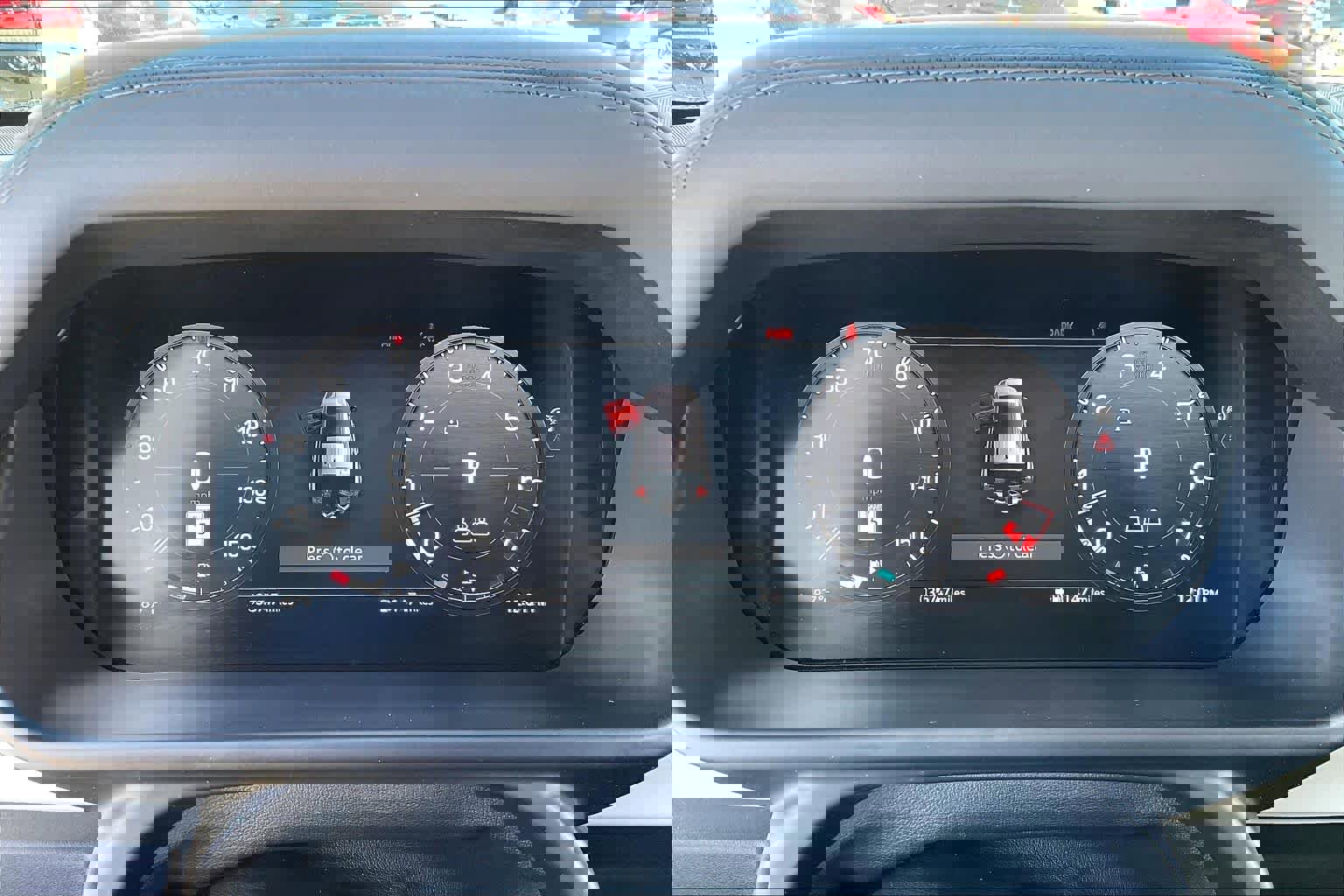 Used 2023 Land Rover Defender 110 SE image 22