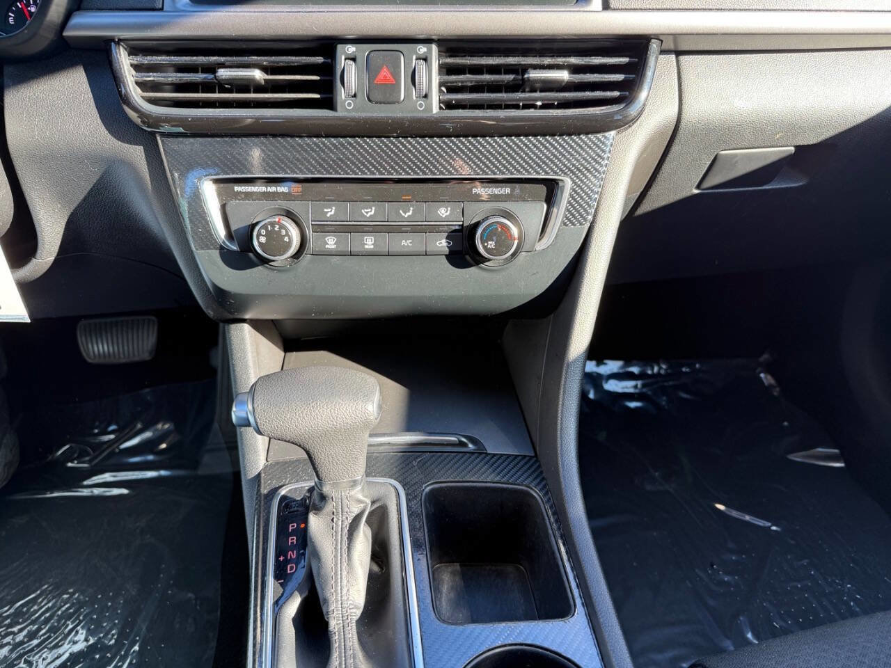 Used 2016 Kia Optima LX image 17