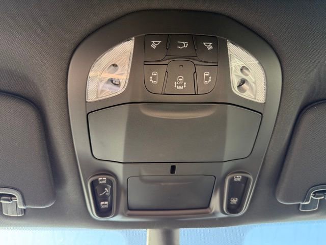 New 2026 Chrysler Pacifica Limited w/ S Appearance Package image 22