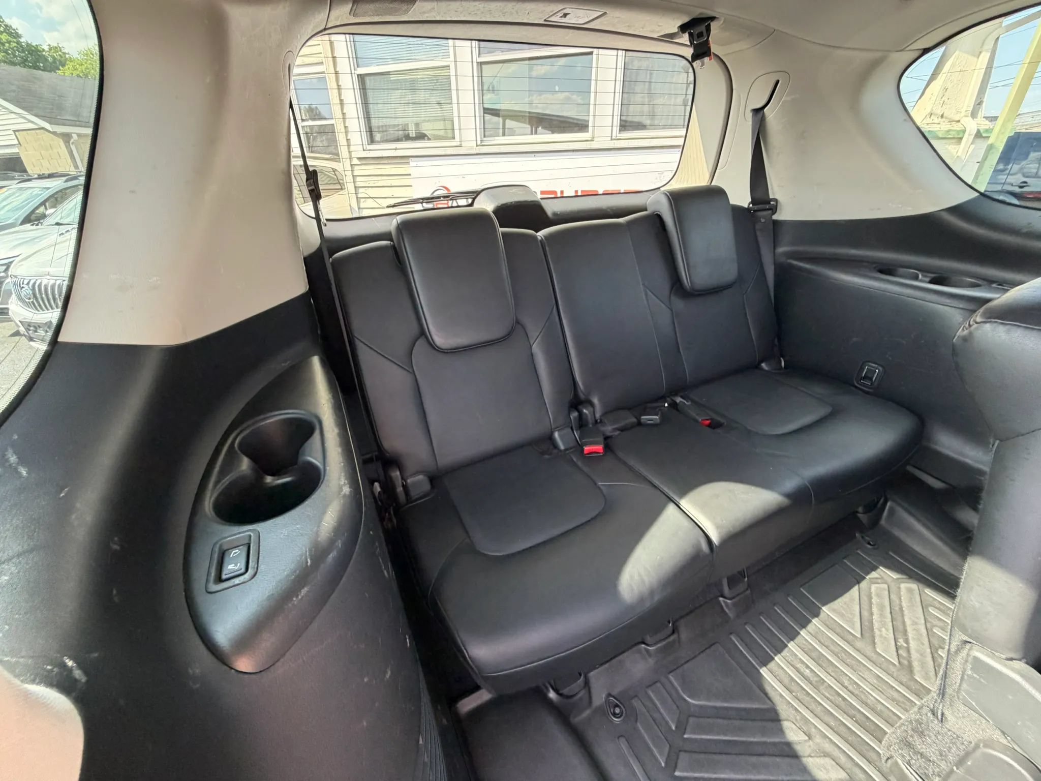 Used 2018 Nissan Armada SL w/ Moonroof Package AWD/4WD image 38