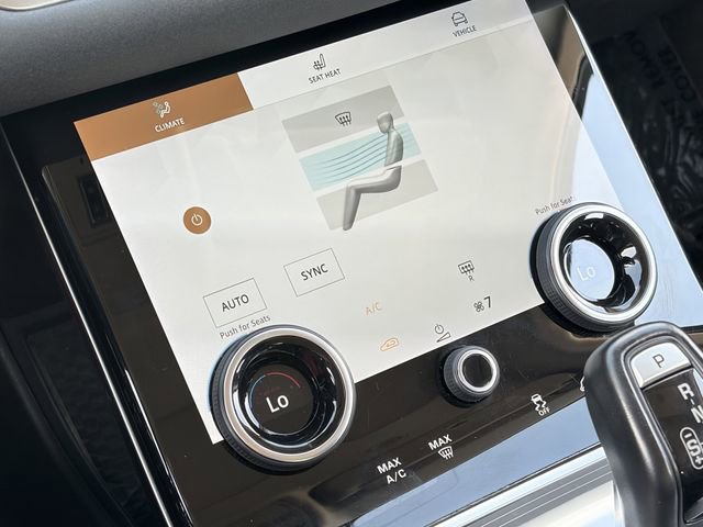 Used 2021 Land Rover Range Rover Evoque SE image 17