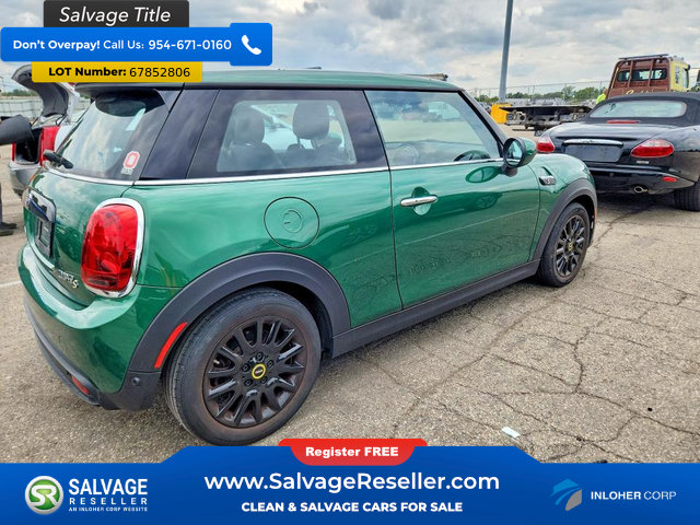 Used 2023 MINI Cooper SE FWD image 4