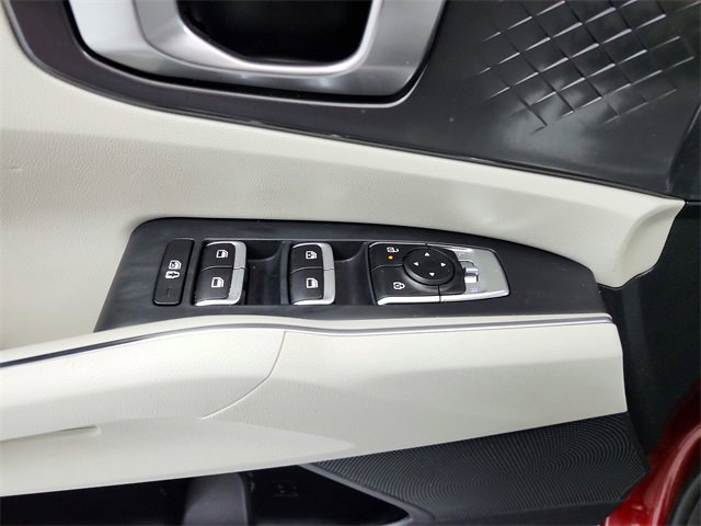 Used 2025 Kia Sorento S w/ Panoramic Sunroof Package image 27