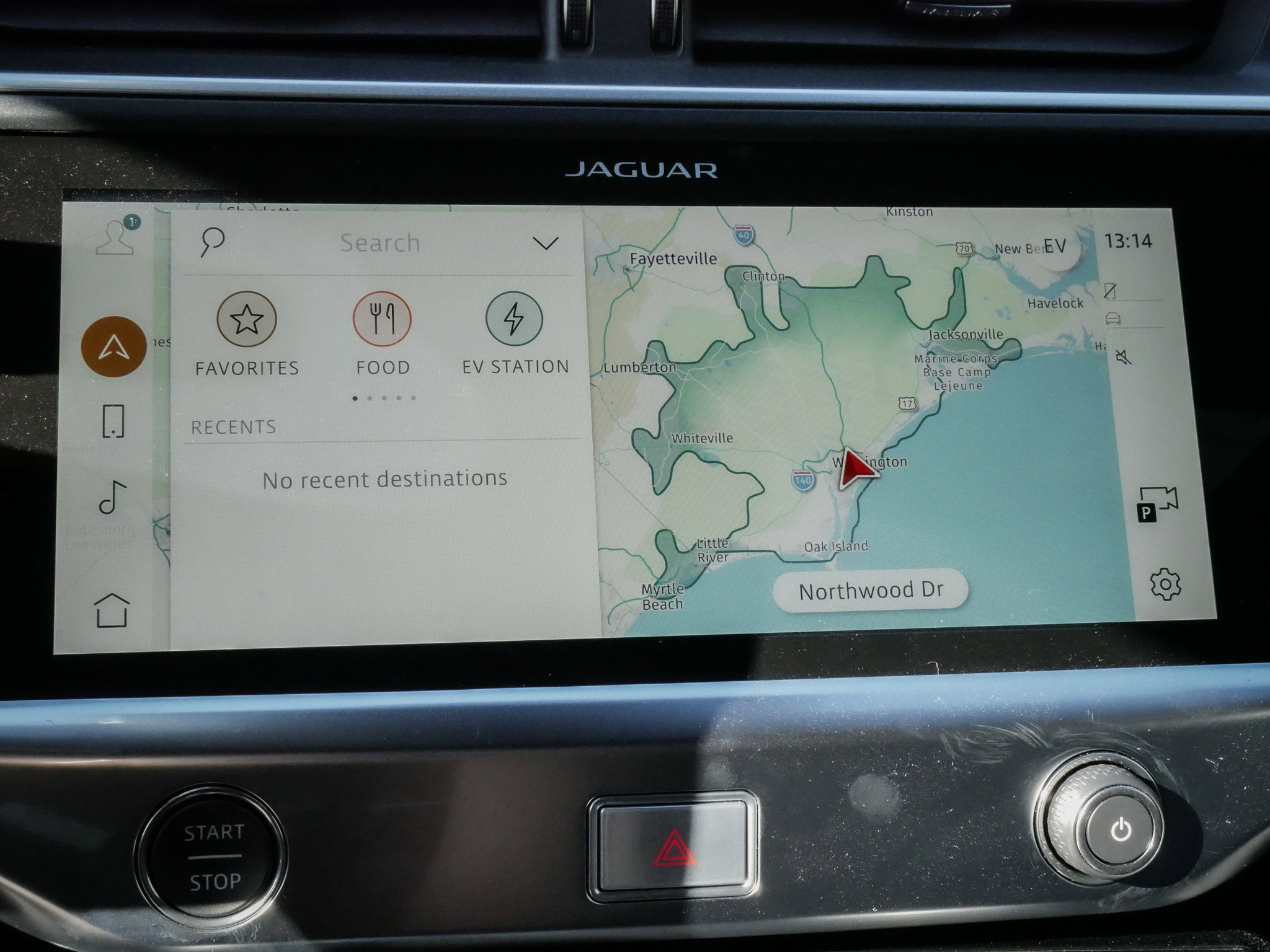 Used 2024 Jaguar I-PACE R-Dynamic HSE image 23