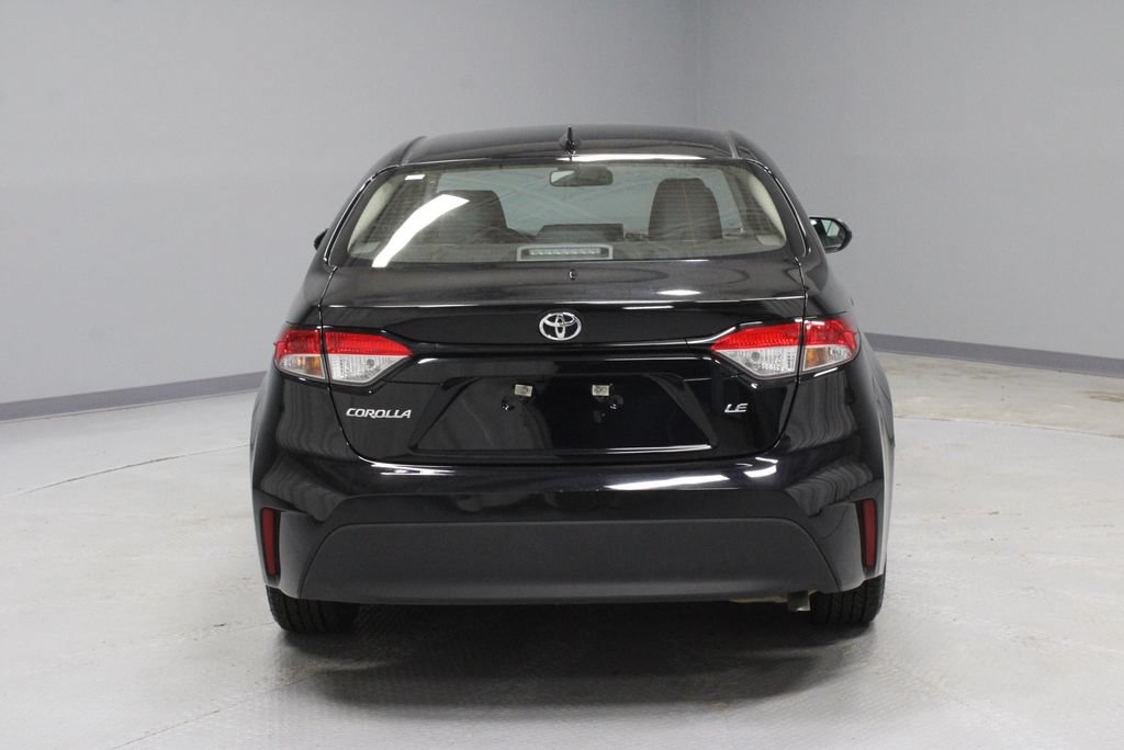 Used 2024 Toyota Corolla LE FWD image 9