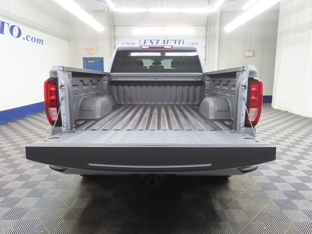Used 2024 GMC Sierra 1500 Pro w/ Graphite Edition AWD/4WD image 29