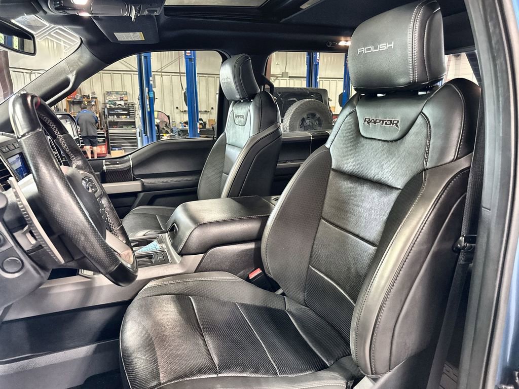 Used 2019 Ford F150 Raptor w/ Equipment Group 802A Luxury AWD/4WD image 12
