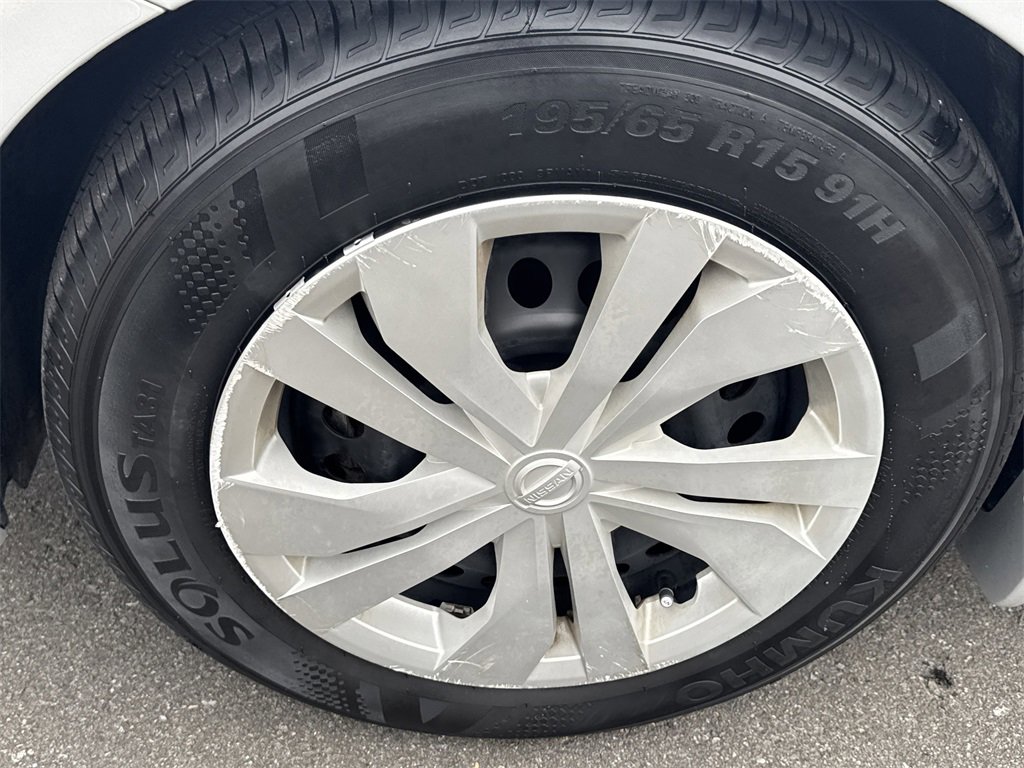 Used 2024 Nissan Versa S w/ Electronics Package image 14