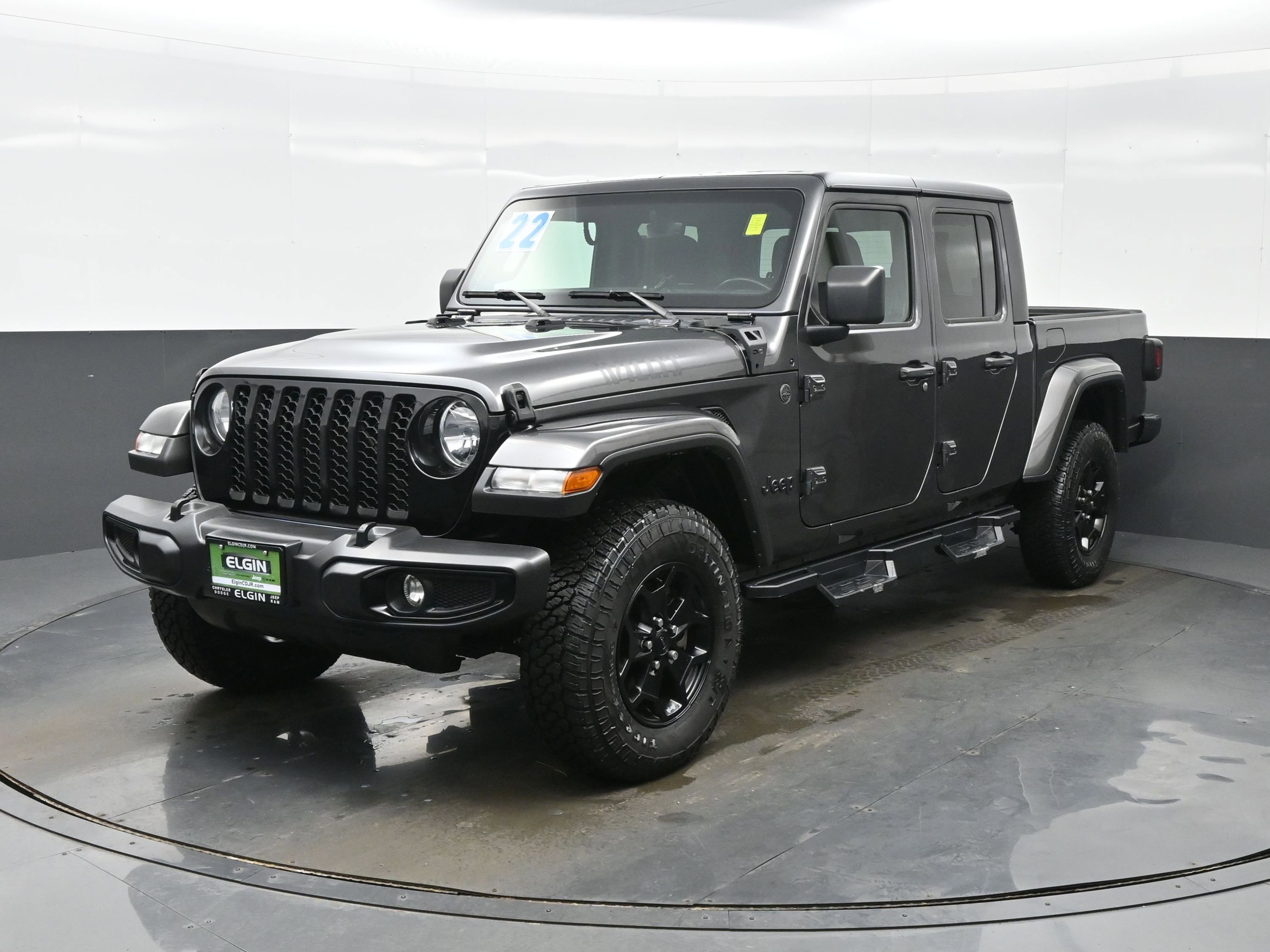 Used 2022 Jeep Gladiator Willys image 2