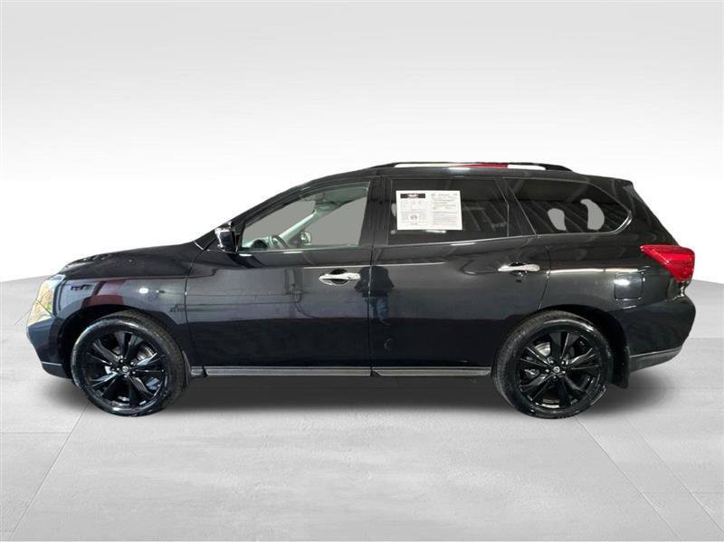 Used 2018 Nissan Pathfinder SL w/ Midnight Edition Package FWD image 8