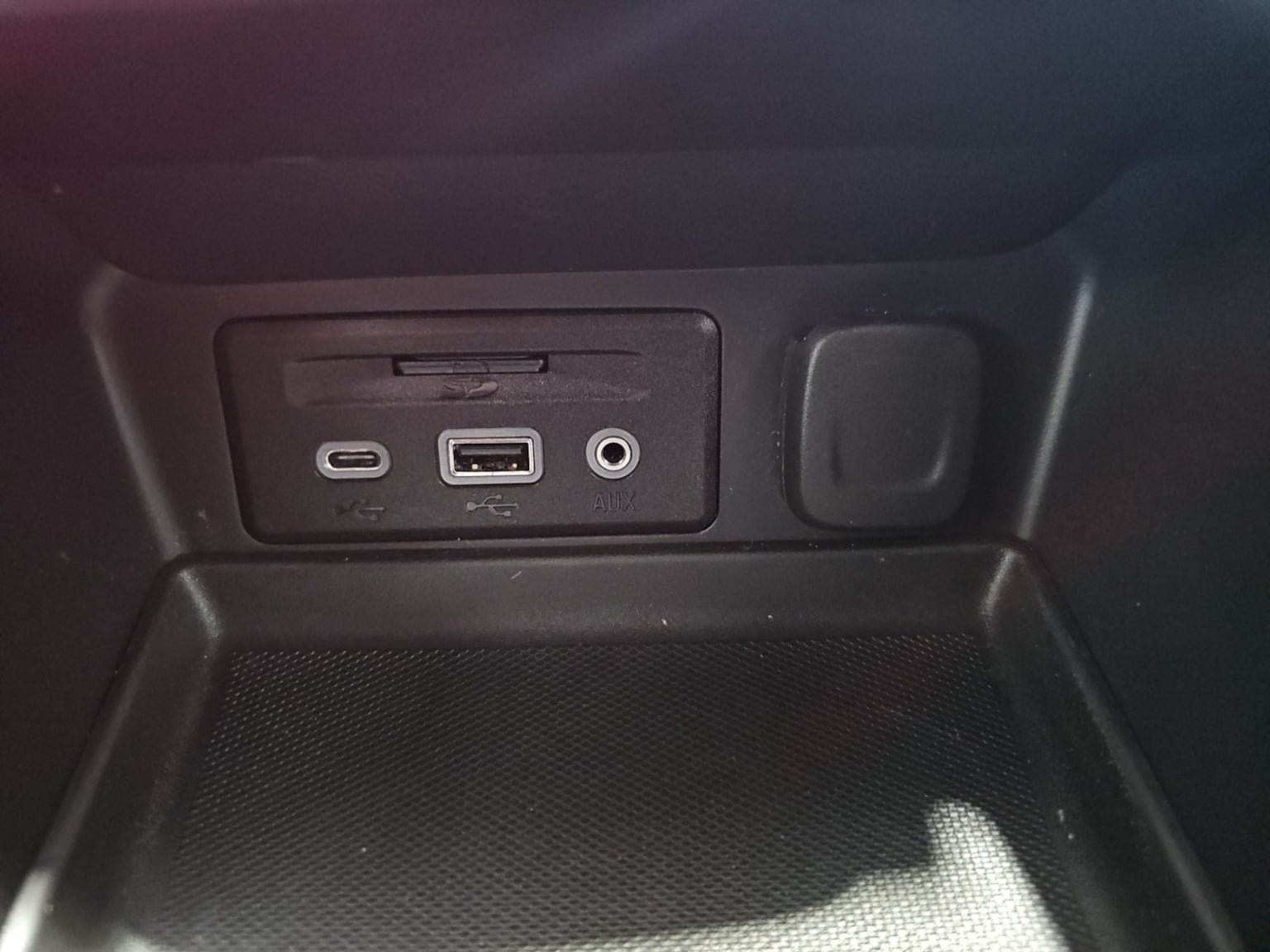 Used 2019 GMC Terrain SLT w/ Preferred Package FWD image 24